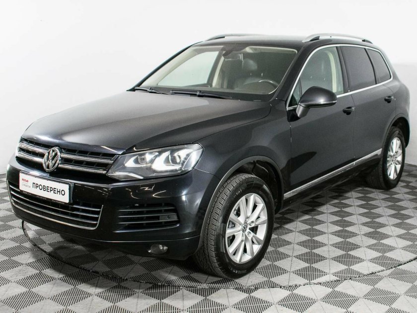 Фольксваген Туарег 2013