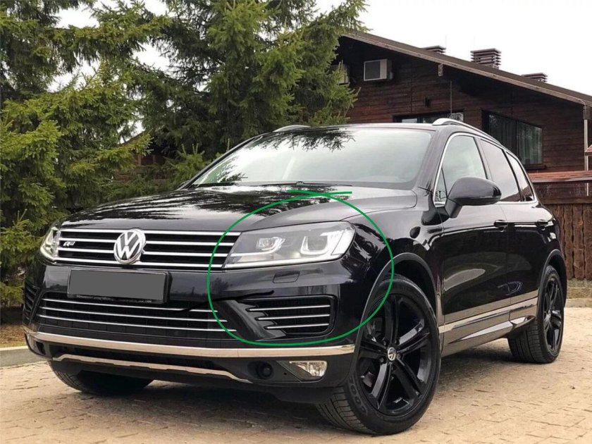 Volkswagen Touareg 2016 черный