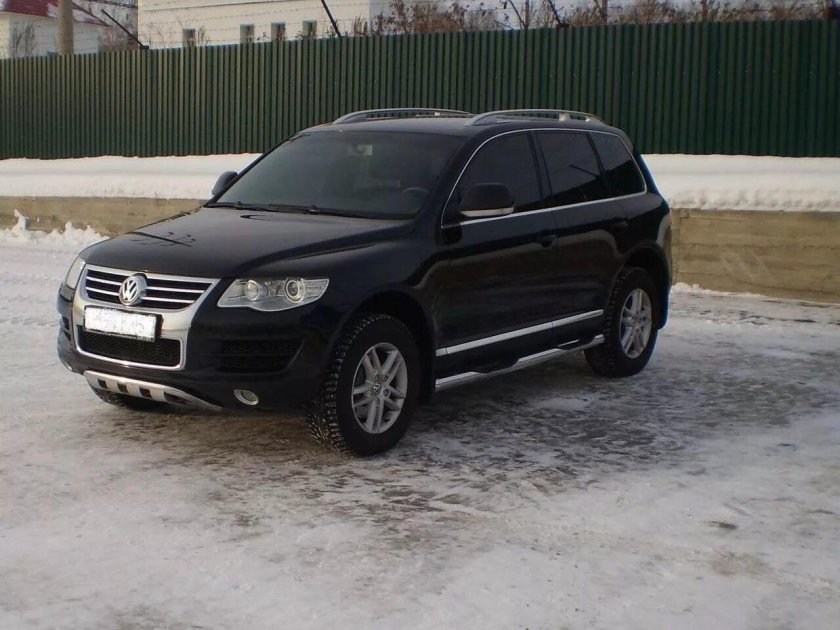 Volkswagen Touareg 2008 черный