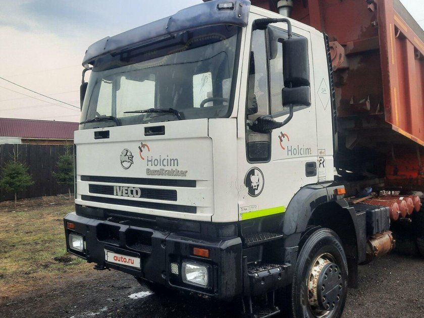 Самосвал ивеко