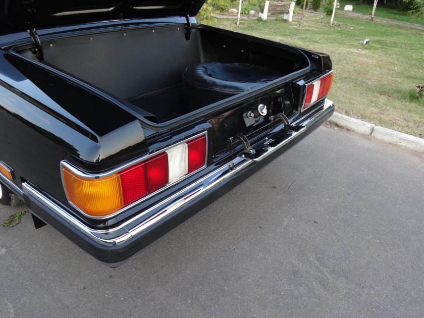 Автомобили зил