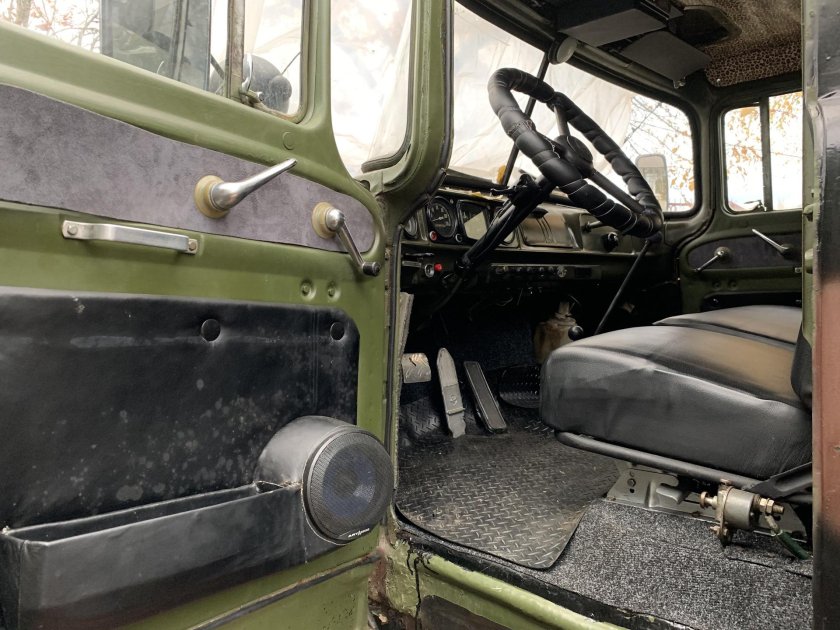 ЗИЛ 131 салон