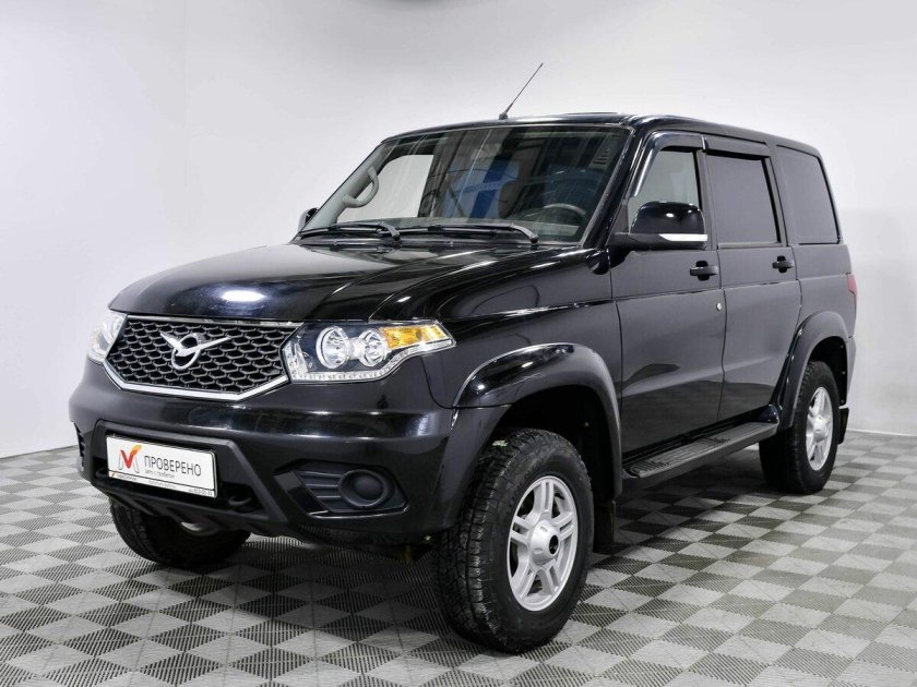 Черный уаз патриот 2017