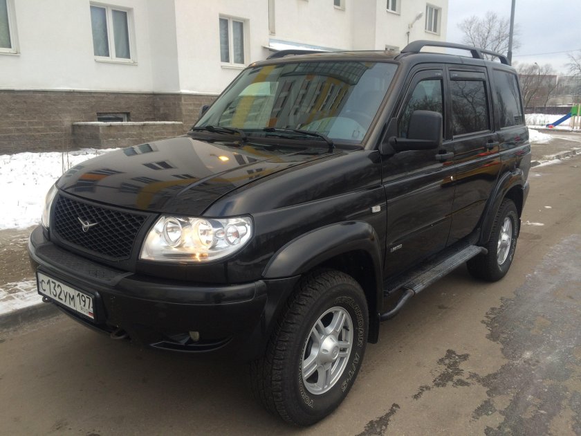 УАЗ Патриот 2012 черный