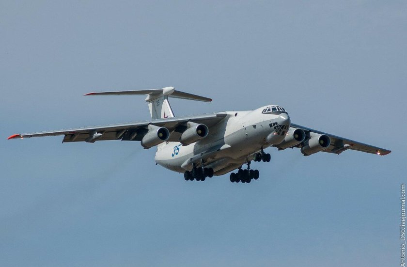 Топливозаправщик ил-78