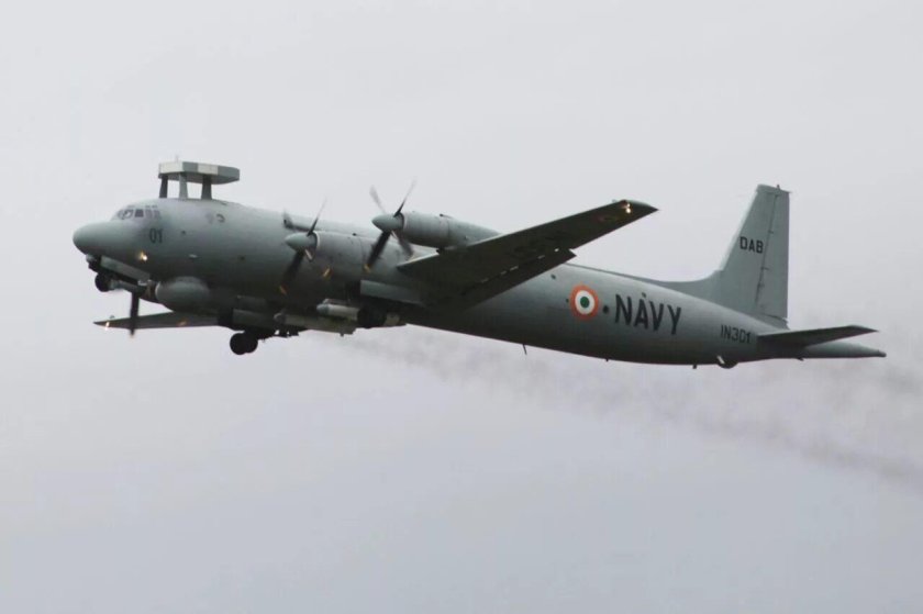 Противолодочный самолет ил-38н