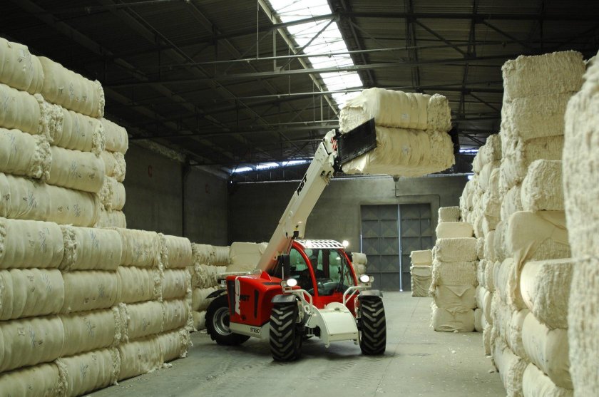 Телескопический погрузчик MST St 13.35