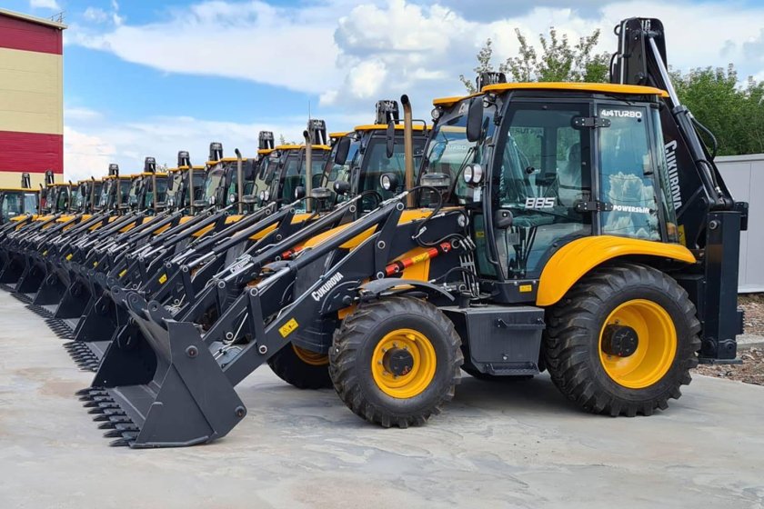 Cukurova 884 экскаватор погрузчик