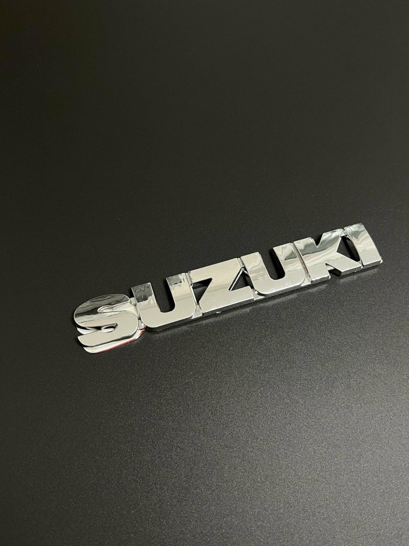 Шильдик Сузуки Свифт