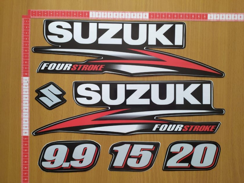 Наклейка 9.9 на Лодочный мотор Сузуки