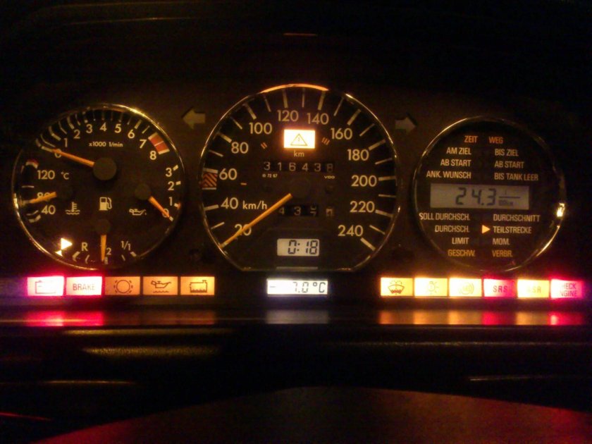 Мерседес 124 бортовой компьютер