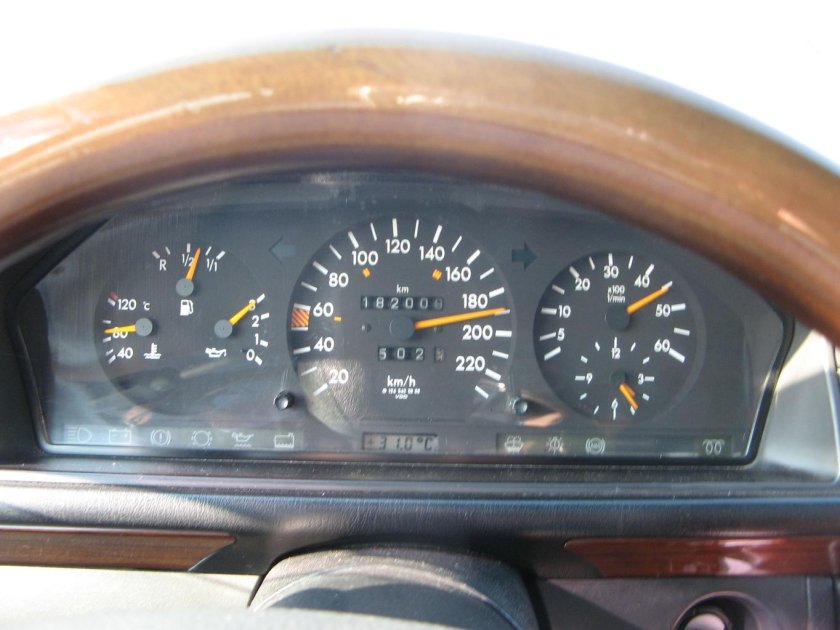 Мерседес 124 скорость