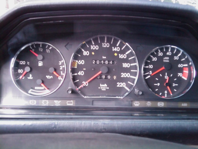 Мерседес 124 приборная панель дизель