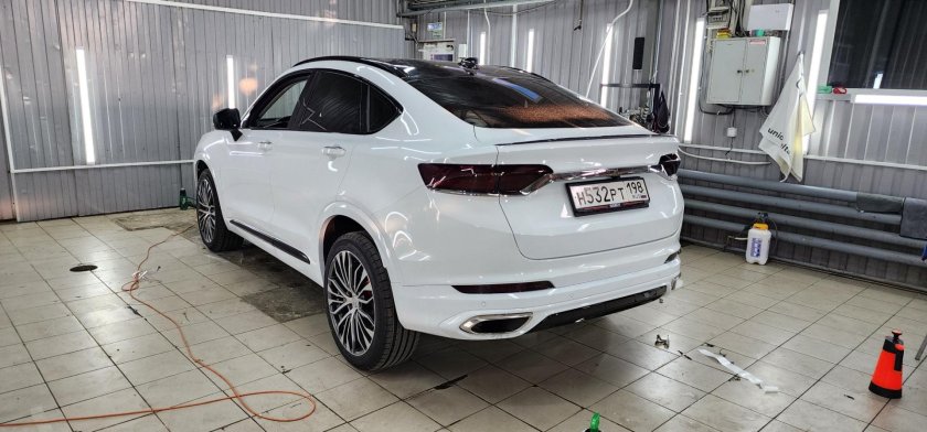 Geely Tugella антихром