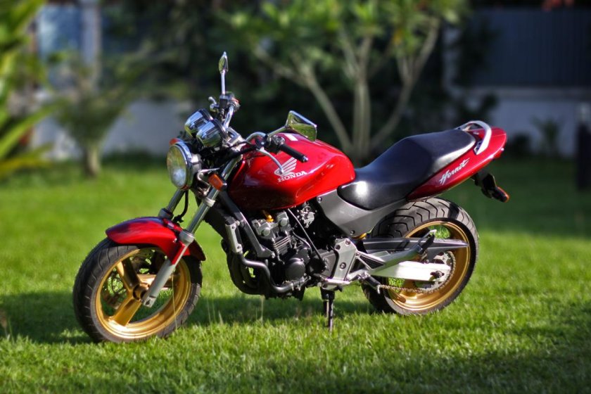 Honda мотоцикл 250 Hornet
