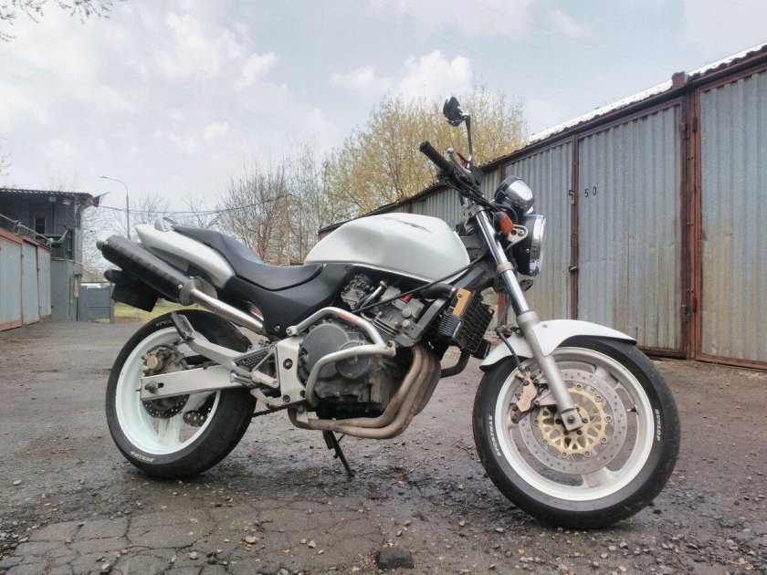 Мотоцикл Хонда Хорнет 250