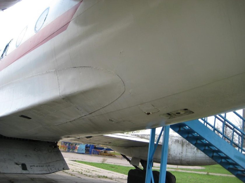 Ту-134а закрылки