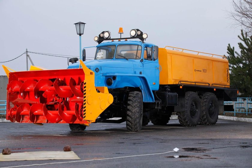 Снегоочиститель шнекороторный Амкодор 9531-03