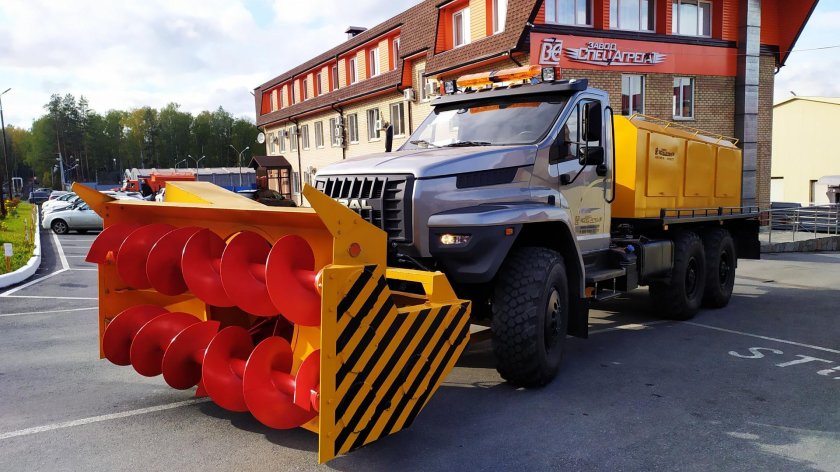 Шнекороторный снегоочиститель Урал-next СШР-1 001-са-02