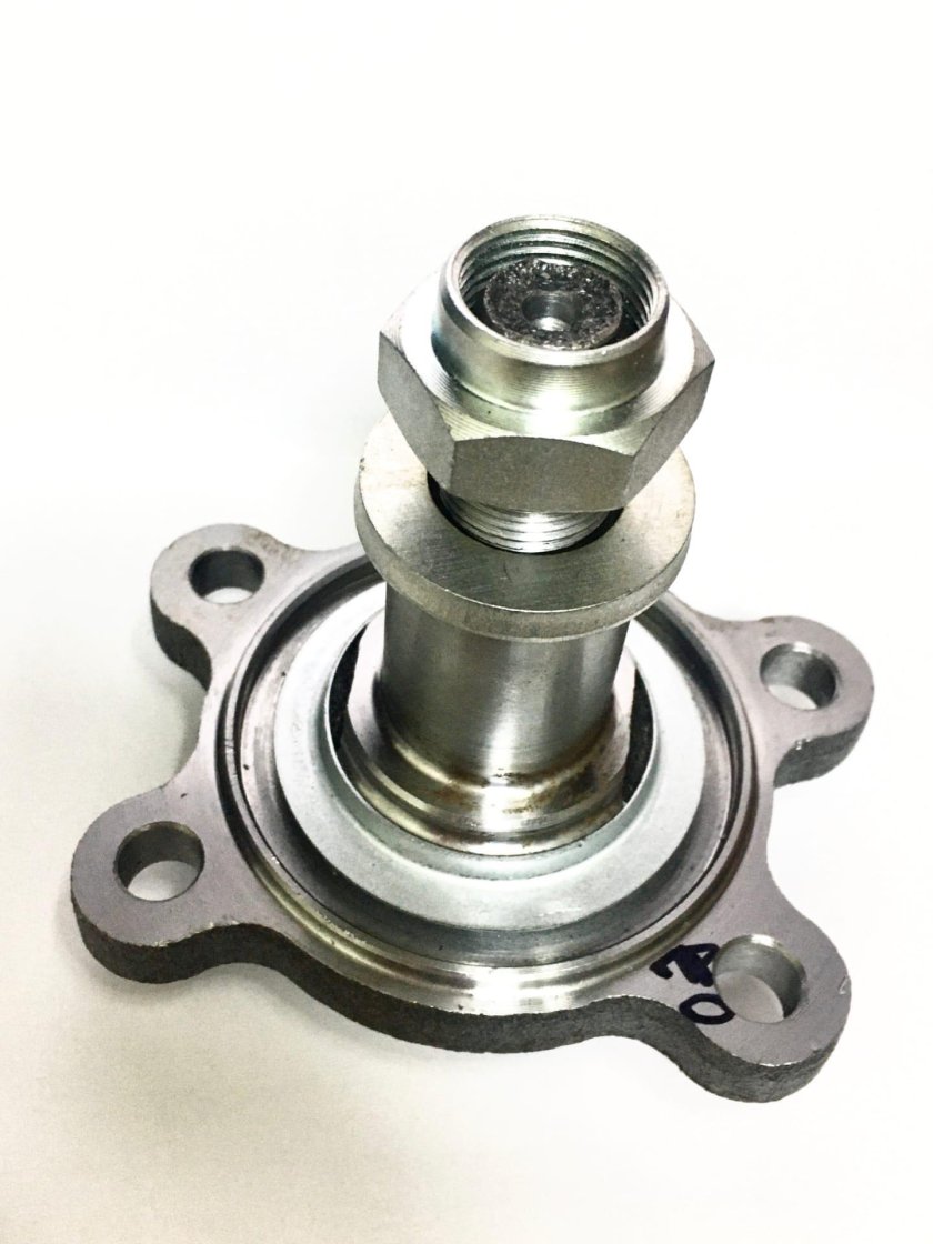 Ось задней ступицы 2108