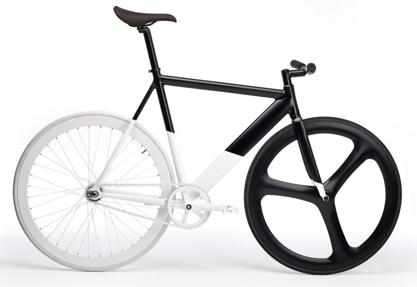 Белый велосипед