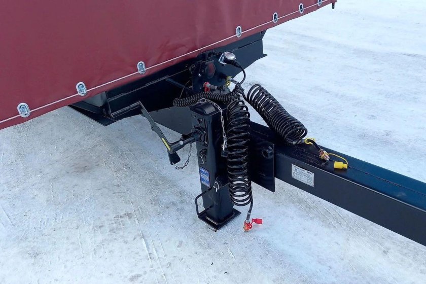 Прицеп тентованный профтрейлер 86600a