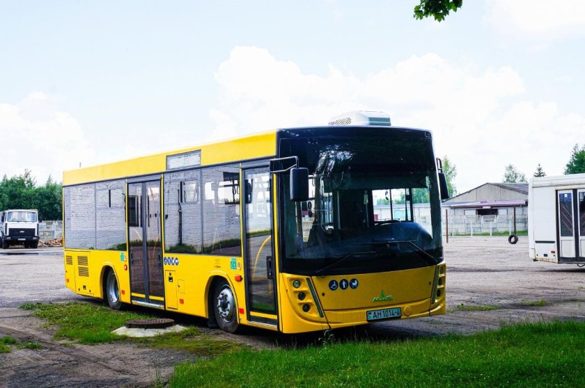 Автобус маз 206