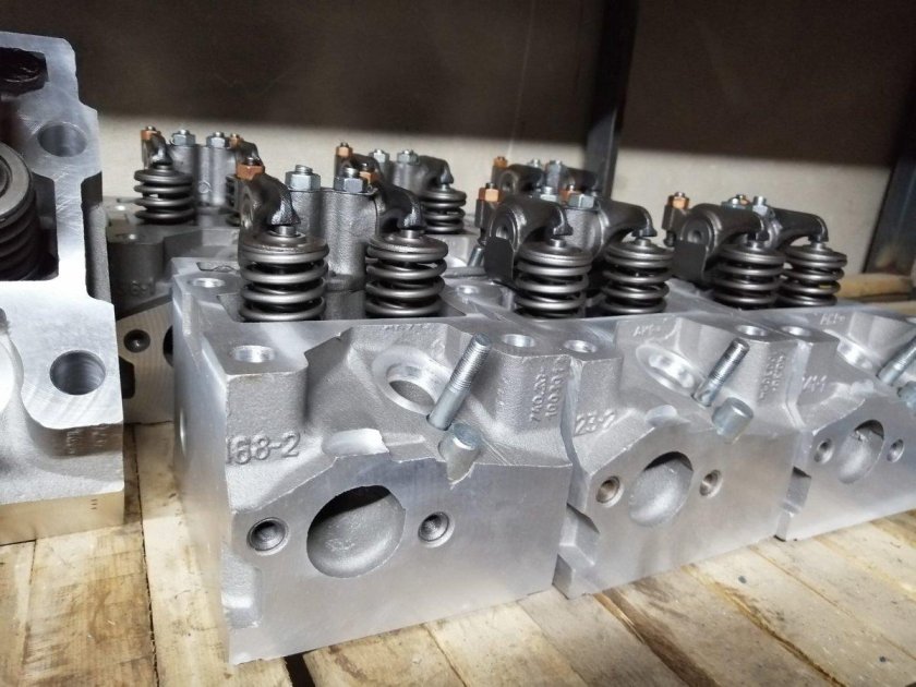 Головка блока евро / (ОАО КАМАЗ) 740,30-1003010