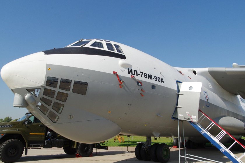 Топливозаправщик ил-78