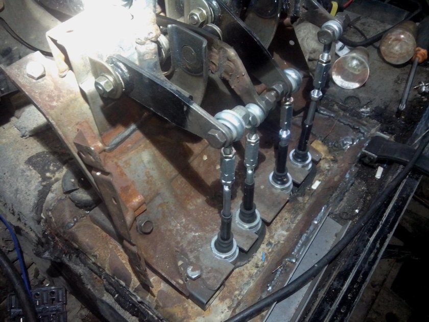 Рычаг распределителя МТЗ 82