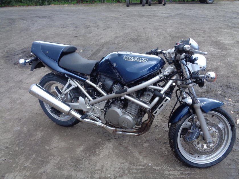 Сузуки бандит GSF 400 93 92 дроссель