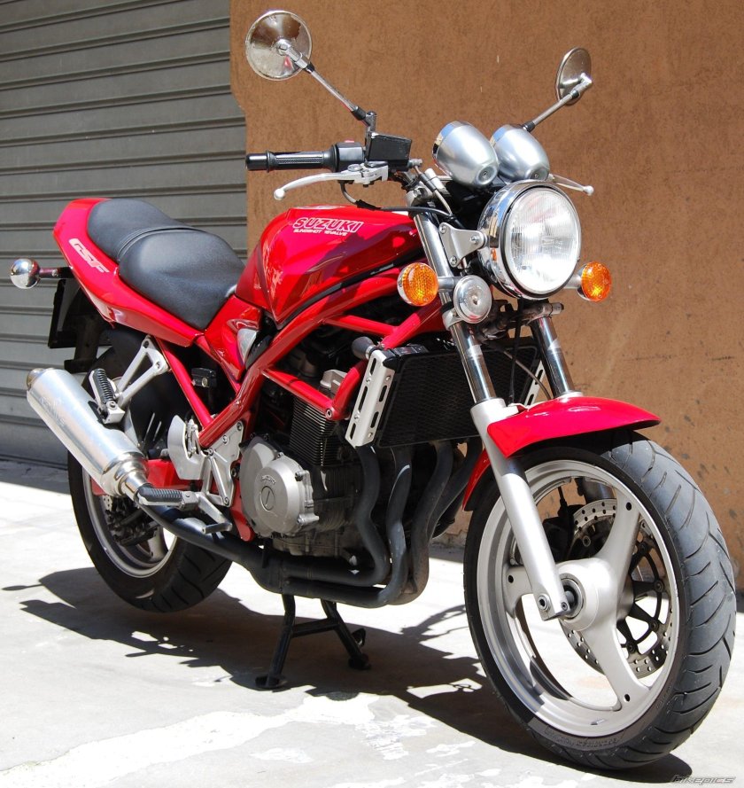 Сузуки бандит 400