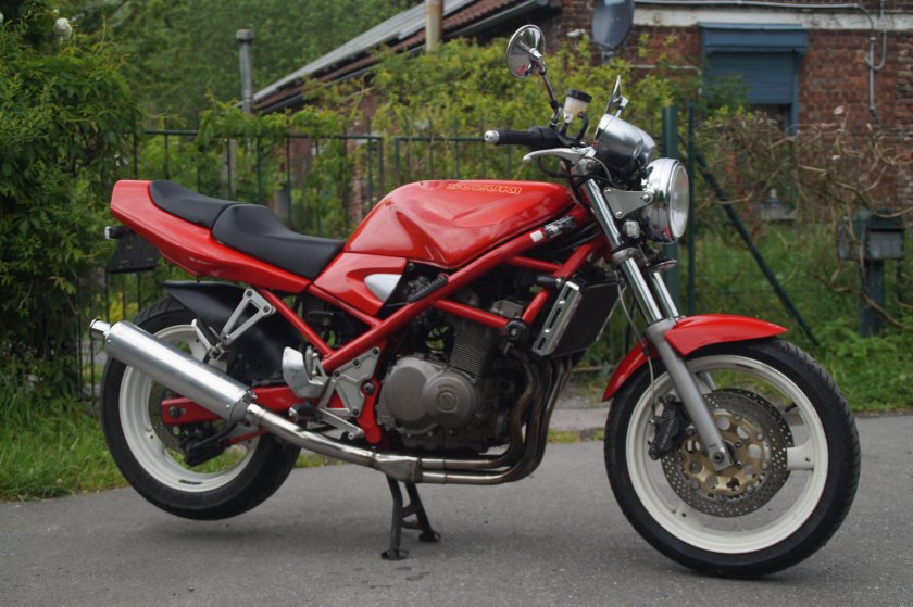 Suzuki Bandit 400