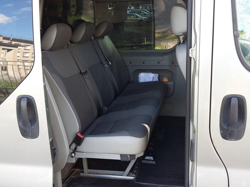 Воксхолл виваро