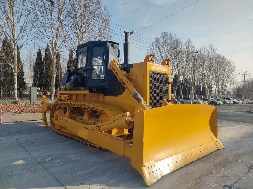 Бульдозер шантуй sd16