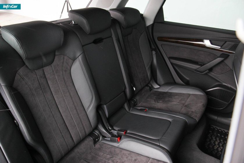 Audi q5 салон сзади