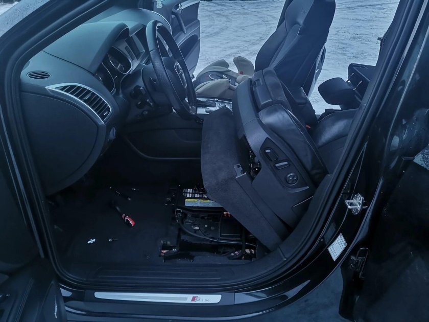 Ящики под сидения Audi q5