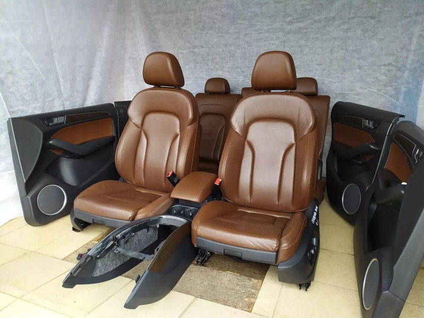 Накладка на сиденье Ауди q5 коричневая