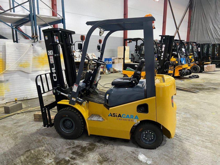 Вилочный автопогрузчик