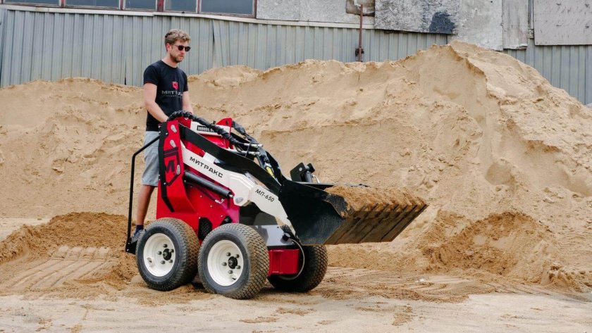 Мини погрузчик Митракс мп650