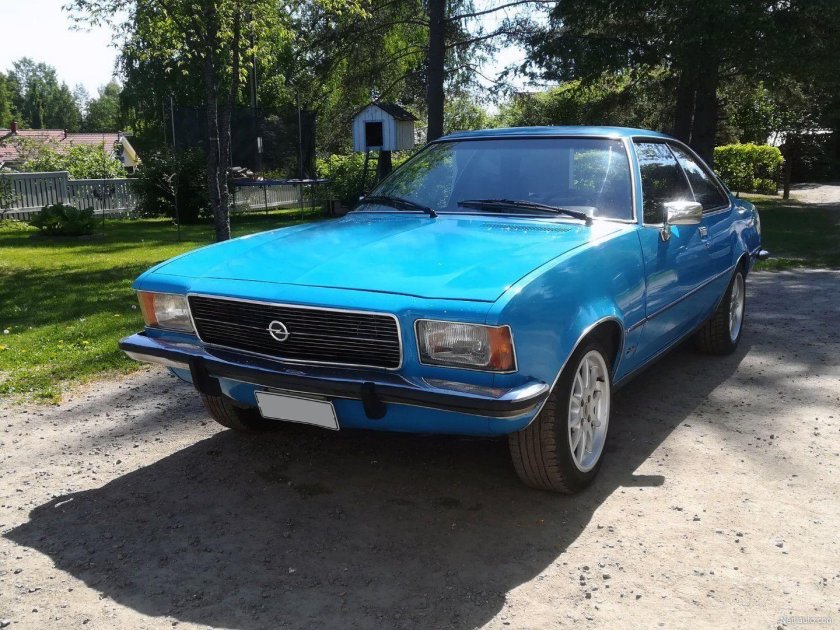 Opel Rekord 1976
