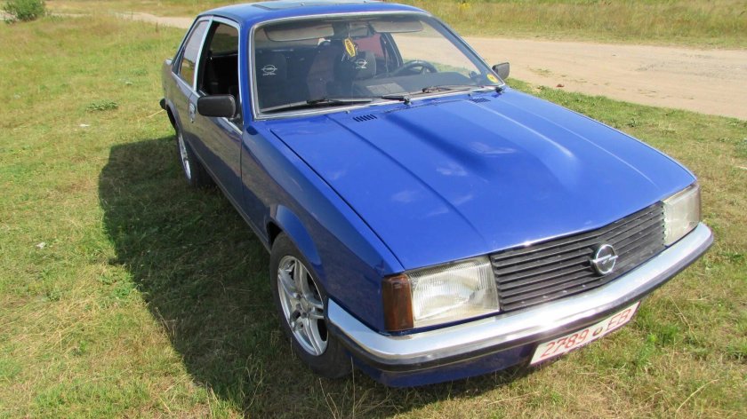 Опель рекорд 2.0