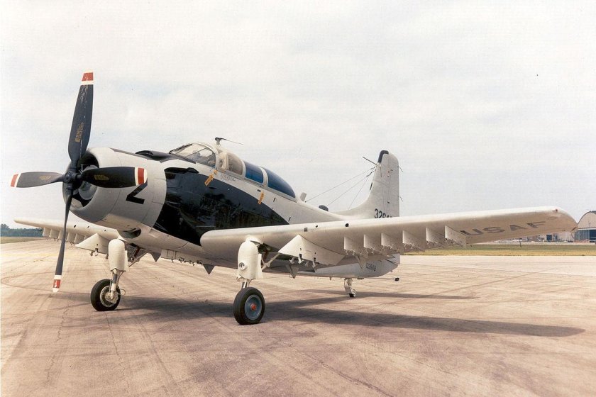 Douglas a-1 Skyraider