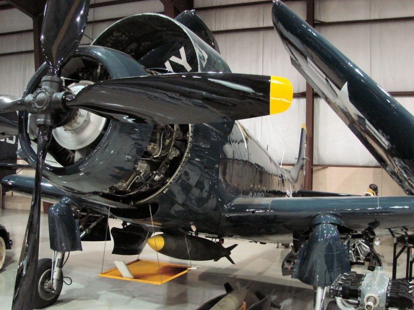 Фотообзор a-1h Skyraider