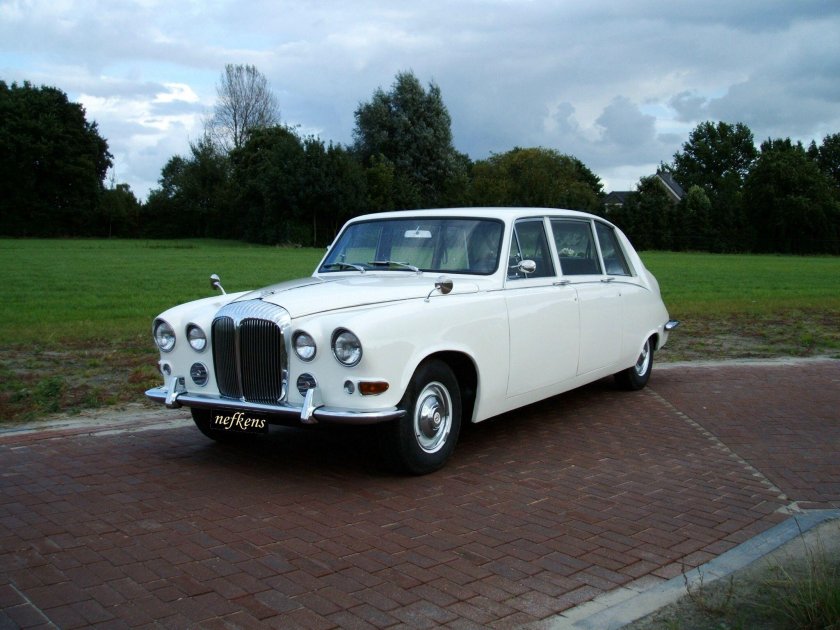 Daimler ds 420