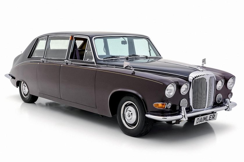 Jaguar Daimler ds420