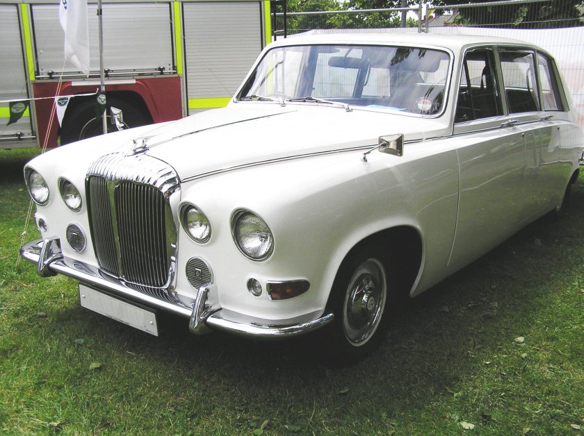 1968 Daimler ds420