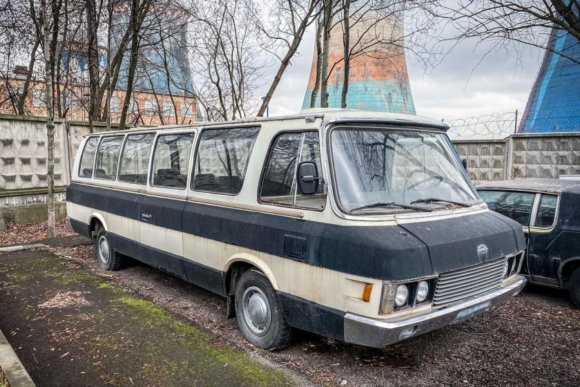 Микроавтобус юность зил 118