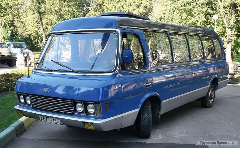 ЗИЛ 119 Юность