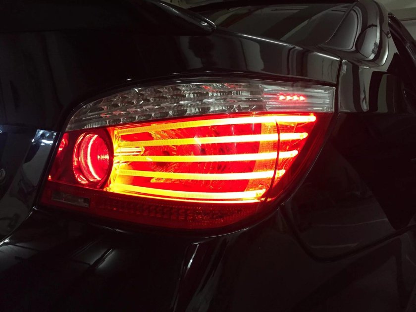 Задние фонари БМВ е60 Рестайлинг